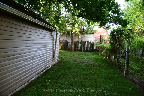 Photo 23 at 19 Emmett Avenue, Mount Dennis, Toronto