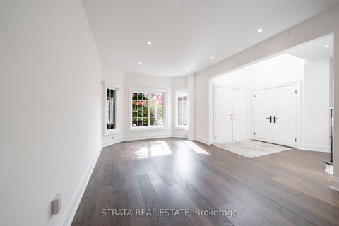 Photo 24 at 39 Dunblane Avenue, Maple, Vaughan