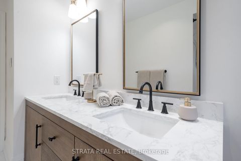 Photo 27 at 39 Dunblane Avenue, Maple, Vaughan
