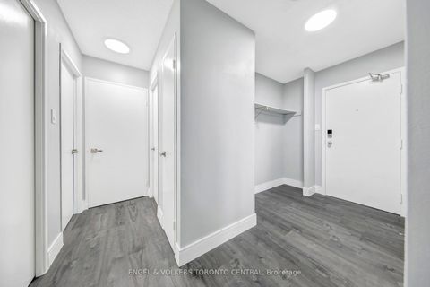 Photo 7 at 606 - 15 Sewells Road, Malvern, Toronto