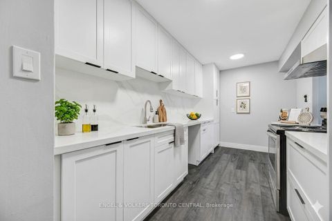 Photo 11 at 606 - 15 Sewells Road, Malvern, Toronto