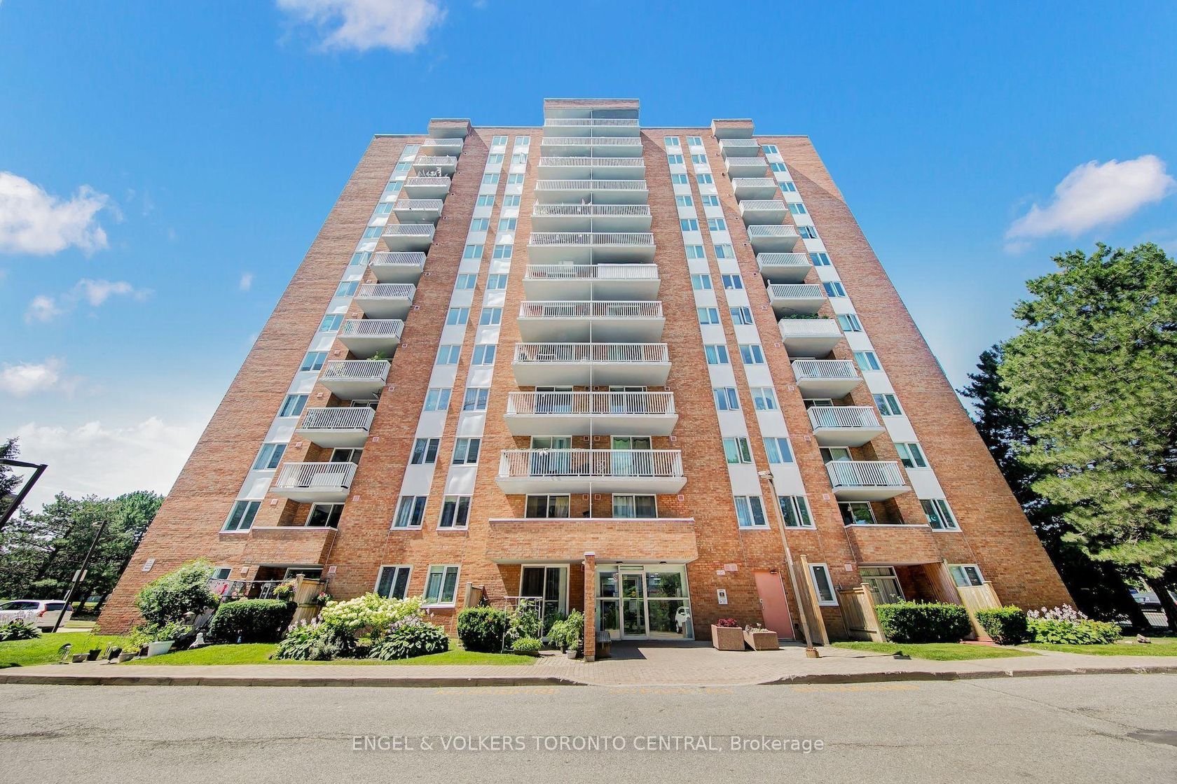 606 - 15 Sewells Road, Malvern, Toronto 