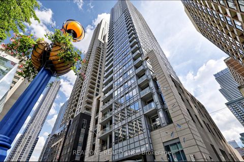 Photo 1 at 1603 - 21 Balmuto Street, Bay Street Corridor, Toronto