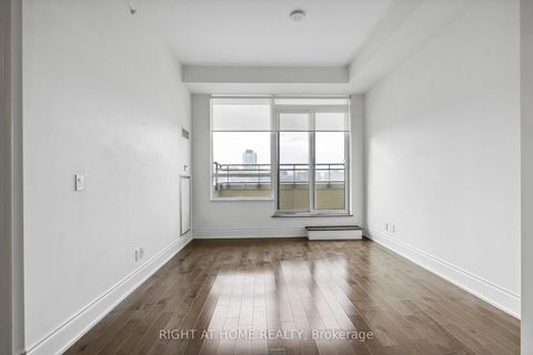 Photo 6 at 816 - 23 Glebe Road, Eglinton, Toronto