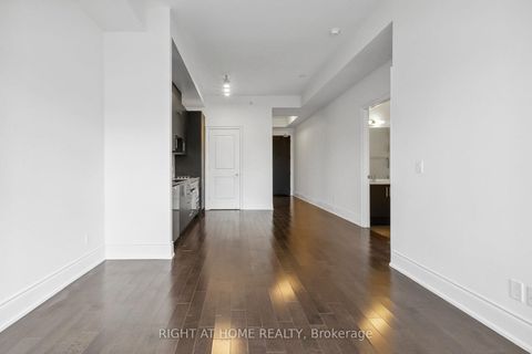Photo 12 at 816 - 23 Glebe Road, Eglinton, Toronto
