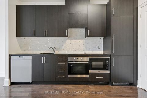 Photo 18 at 816 - 23 Glebe Road, Eglinton, Toronto