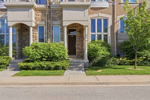 Photo 2 at 42 Comely Way, Milliken Mills East, Markham