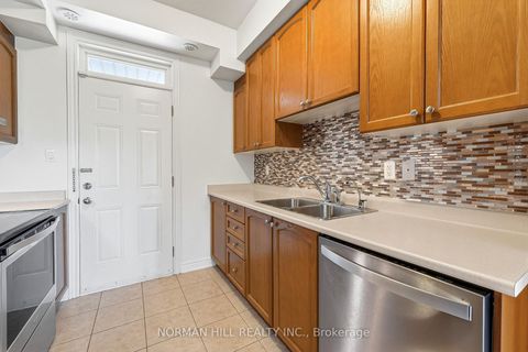 Photo 11 at 42 Comely Way, Milliken Mills East, Markham