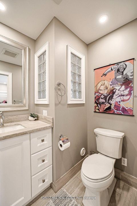 Photo 14 at 160 Banbury Road, Don Mills, Toronto