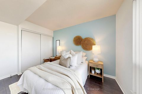 Photo 31 at 1002 - 1 Lee Centre Drive, Woburn, Toronto