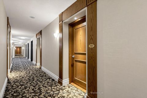 Photo 39 at 1002 - 1 Lee Centre Drive, Woburn, Toronto