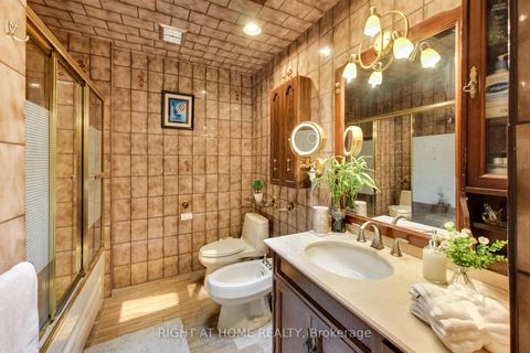 Photo 24 at 8 Suraty Avenue, Bendale, Toronto