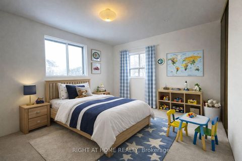Photo 4 at 26 Rustywood Drive, Donalda, Toronto