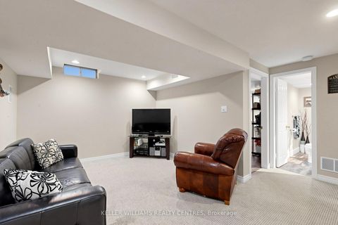 Photo 23 at 118 Woodroof Crescent, Bayview Wellington, Aurora