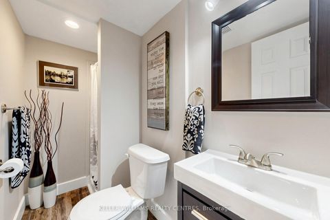 Photo 26 at 118 Woodroof Crescent, Bayview Wellington, Aurora