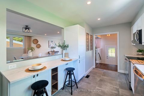 Photo 9 at 2 Banmoor Boulevard, Woburn, Toronto