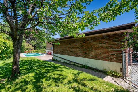 Photo 33 at 2 Banmoor Boulevard, Woburn, Toronto