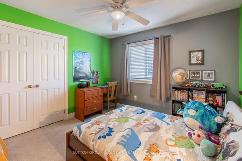 Photo 26 at 18 Graihawk Drive, Ardagh, Barrie