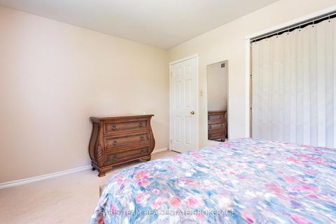 Photo 20 at 5 Fitzroy Terrace, Allandale Heights, Barrie