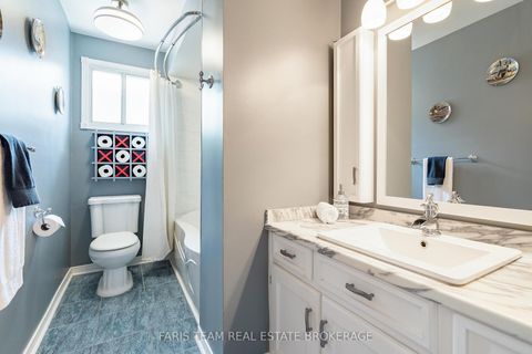 Photo 22 at 5 Fitzroy Terrace, Allandale Heights, Barrie