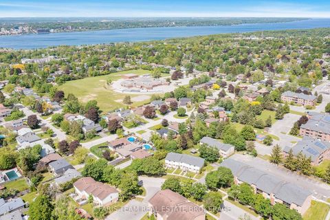 Photo 34 at 5 Fitzroy Terrace, Allandale Heights, Barrie
