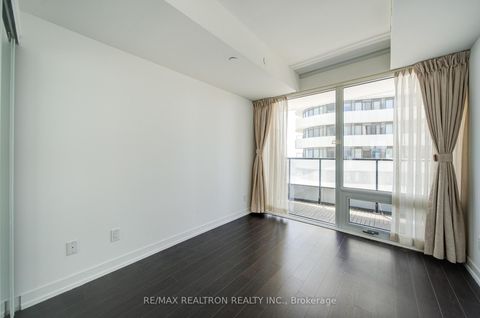 Photo 11 at 3303 - 85 Wood Street, Yonge Corridor, Toronto