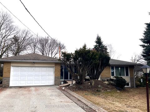 Photo 3 at 77 Riverside Boulevard, Uplands, Vaughan