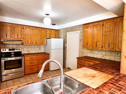 Photo 13 at 77 Riverside Boulevard, Uplands, Vaughan