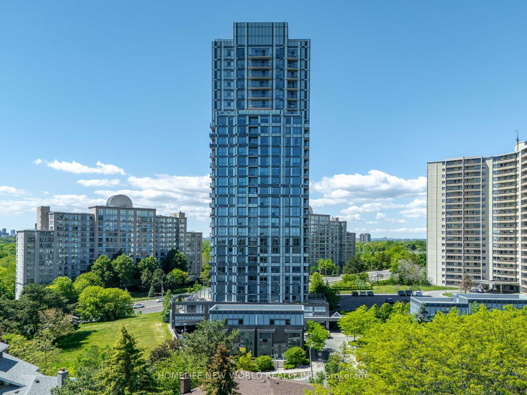 809 - 18 Graydon Hall Drive, Donalda, Toronto photo 6
