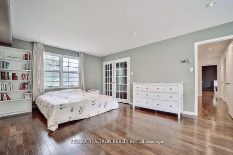 Photo 26 at 18 Debra Crescent, Allandale Heights, Barrie