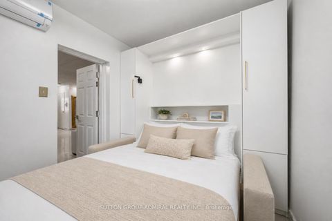 Photo 15 at G8 - 5 Parkway Forest Drive, Henry Farm, Toronto