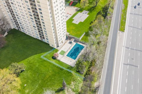 Photo 26 at G8 - 5 Parkway Forest Drive, Henry Farm, Toronto