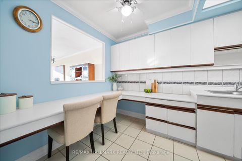 Photo 16 at 1504 - 121 Ling Road, West Hill, Toronto
