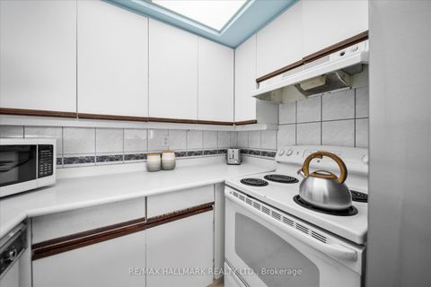 Photo 18 at 1504 - 121 Ling Road, West Hill, Toronto