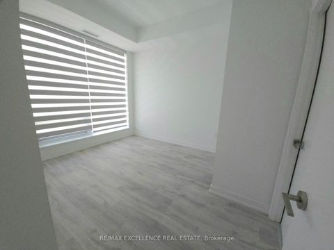Photo 15 at S617 - 8 Olympic Garden Drive, Newtonbrook East, Toronto