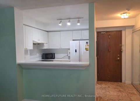 Photo 5 at 1209 - 1 Lee Centre Drive, Woburn, Toronto