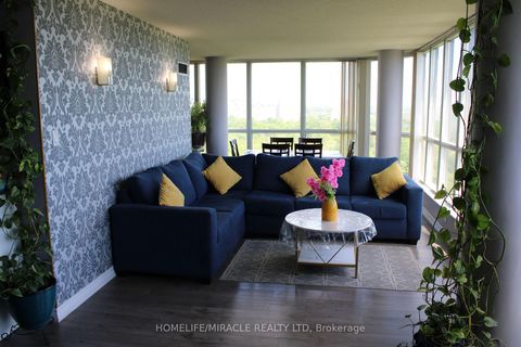 Photo 4 at 1211 - 3 Rowntree Road, Jamestown, Toronto