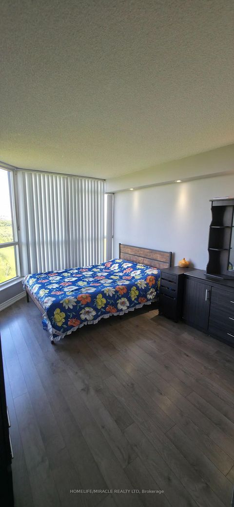 Photo 16 at 1211 - 3 Rowntree Road, Jamestown, Toronto