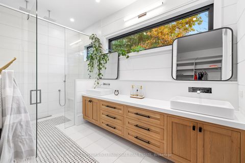 Photo 17 at 11 Sibbald Crescent, Sutton & Jackson's Point, Georgina