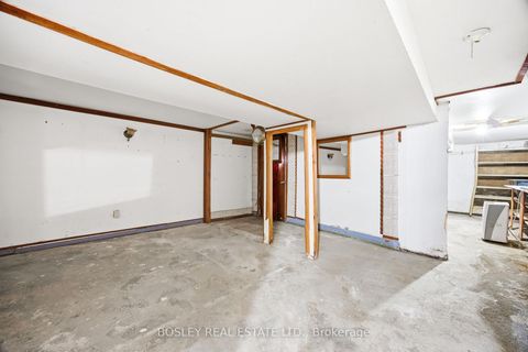 Photo 26 at 717 Richmond Street W, Niagara, Toronto