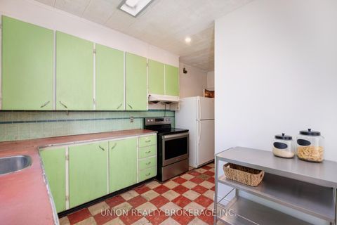 Photo 9 at 75 Redwood Avenue, Coxwell, Toronto