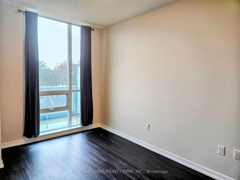 Photo 9 at 204 - 66 FOREST MANOR Road, Henry Farm, Toronto