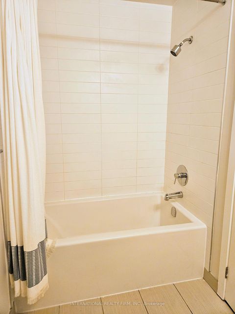 Photo 13 at 204 - 66 FOREST MANOR Road, Henry Farm, Toronto
