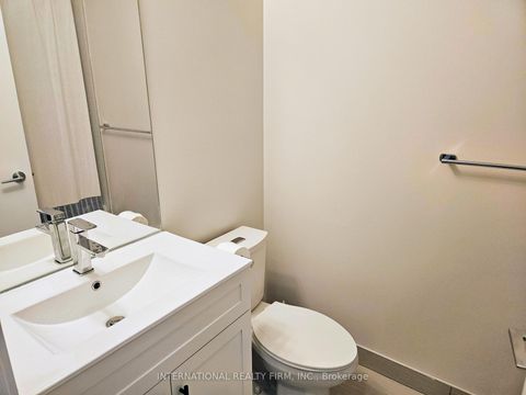 Photo 14 at 204 - 66 FOREST MANOR Road, Henry Farm, Toronto