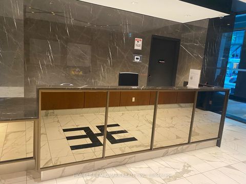Photo 1 at 703 - 327 King Street W, Waterfront Communities C1, Toronto
