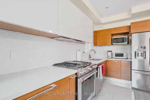 Photo 16 at 25 Crispin Court, Buttonville, Markham