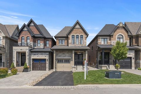 Photo 3 at 30 Zenith Avenue, Kleinburg, Vaughan