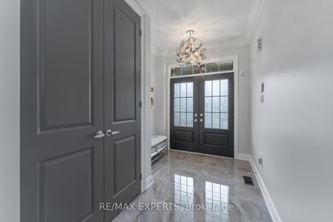Photo 4 at 30 Zenith Avenue, Kleinburg, Vaughan