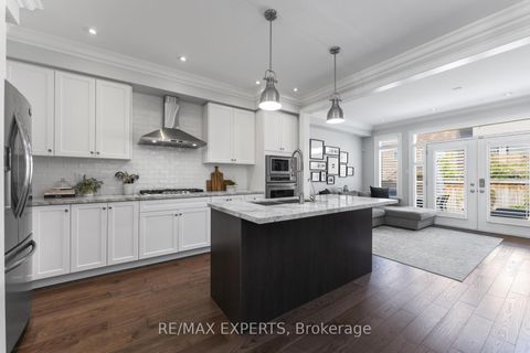 Photo 9 at 30 Zenith Avenue, Kleinburg, Vaughan