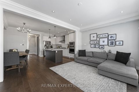 Photo 15 at 30 Zenith Avenue, Kleinburg, Vaughan